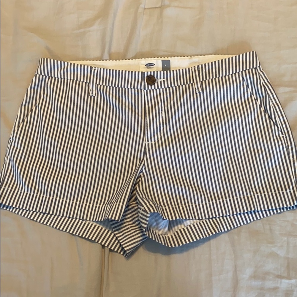 Old navy shorts
